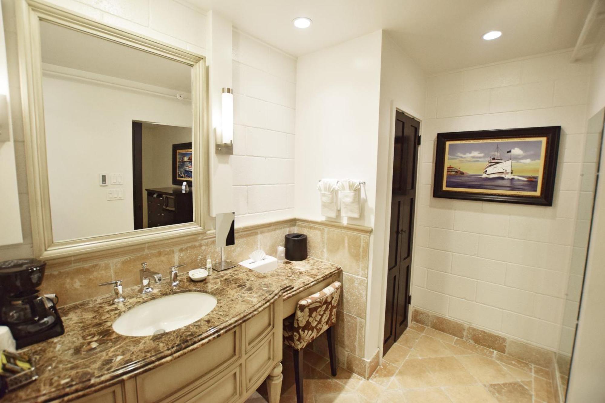 Catalina Courtyard Suites 아발론 외부 사진