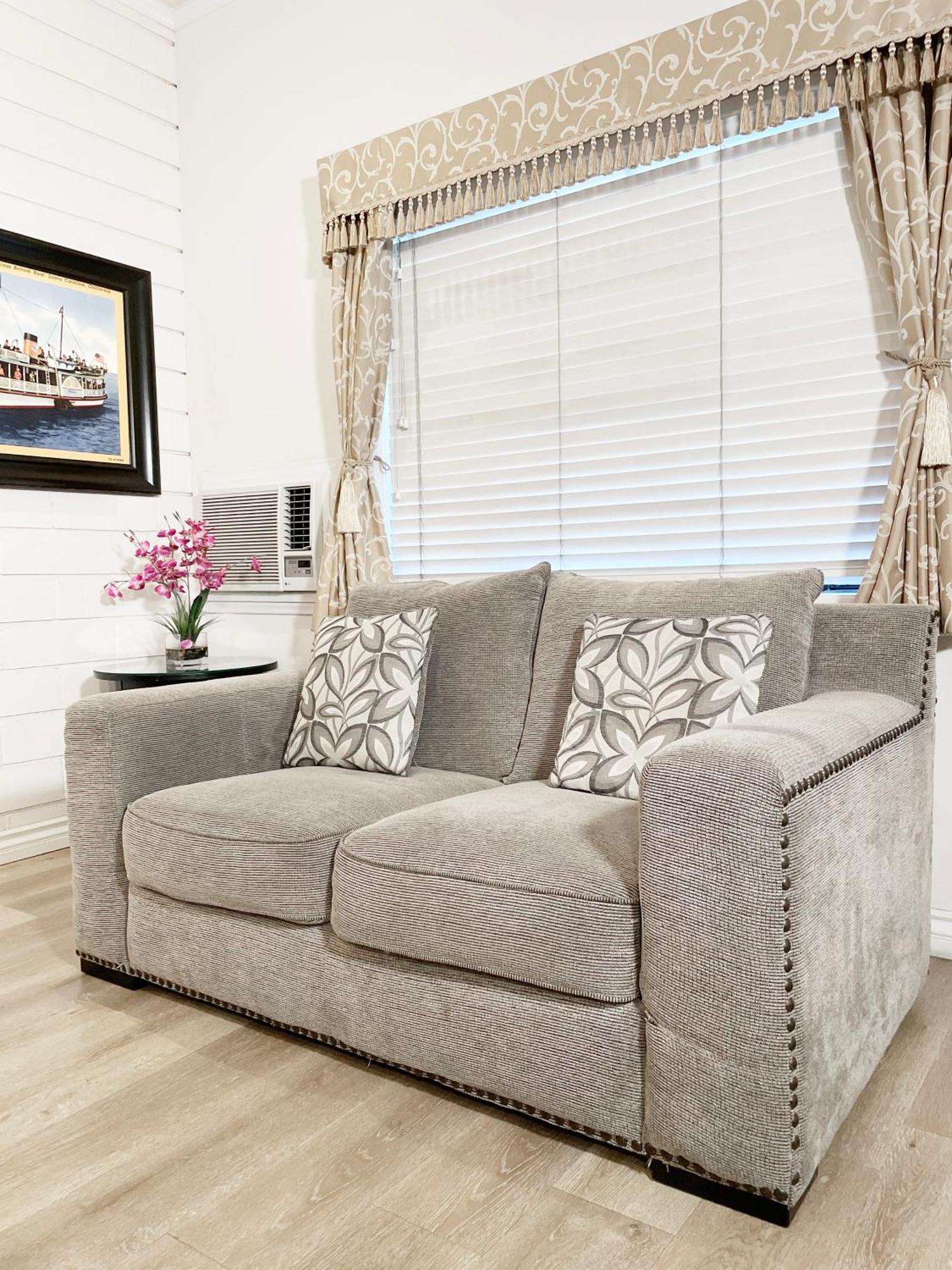 Catalina Courtyard Suites 아발론 외부 사진