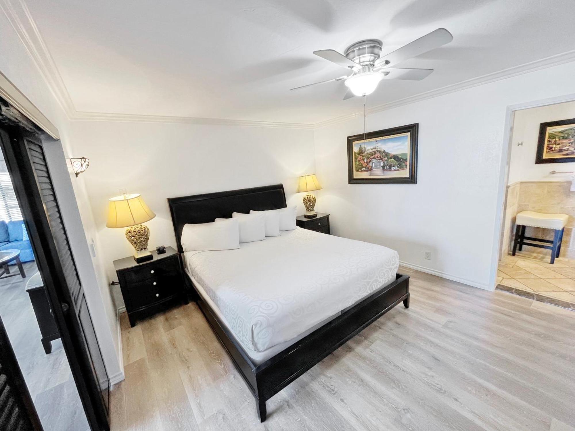Catalina Courtyard Suites 아발론 외부 사진